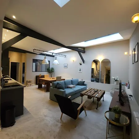 Apartment Loft Moderne Avec Garage Dans L'hyper Centre *