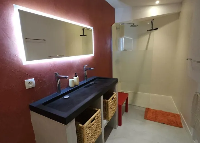 Apartman Loft Moderne Avec Garage Dans L'hyper Centre *